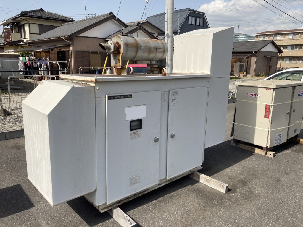 西芝製 NPF5M-48WRKN 43 kVA 発電機 (ヤンマーエンジン 4TNE84T-GH 搭載