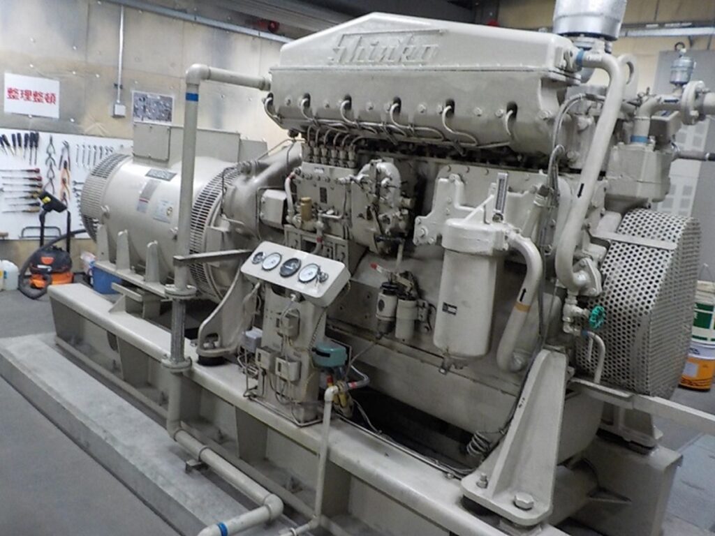 1989年製 S615DTE 神鋼造機エンジンは、まだまだ現役です。
