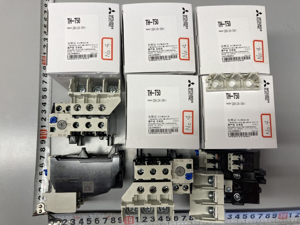 三菱電機製 サーマルリレー TH-T50、ヒーター呼び (Setting Current)   : 24 ~ 34 A。保護継電器 Thermal Relay TH-T18 TH-T50 Mitsubishi Electric Corporation