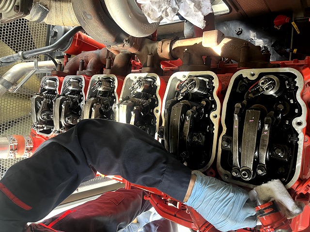 「２号機」のバルブクリアランス、ノズルチェックをします。Scania DC13-072A Stamford S4L1D-G41 Deepsea DSE 8610 MKII KGD500 Generator