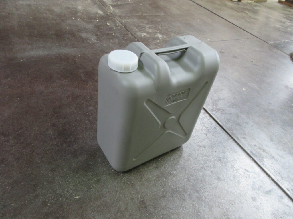 危険物容器検査証に合格した「危険品専用の容器」が必要です。プラスチックジュリカン 20BL2-50-Y1.3-B, 危険品, 腐食性物質, クラス8, ネオス, Rust Remover, PC-400, Corrosive Substance, Hazard Class 8, UN No. UN3264, Neos
